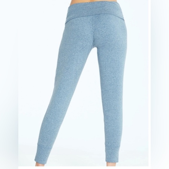 Marika Carmen Jogger NWT Size Large - Picture 2 of 7